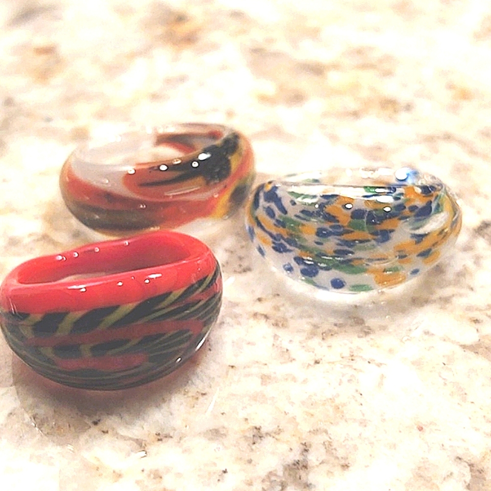 Hand blown glass rings, size 8: red, orange or blue